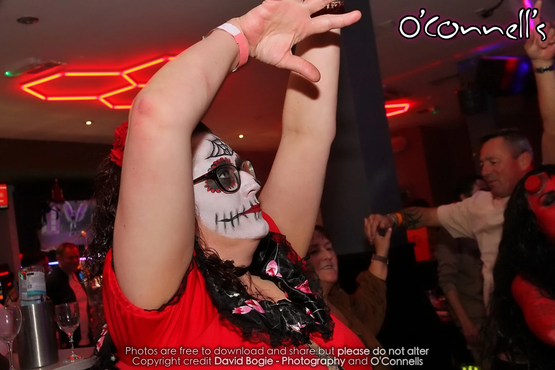 20251101 193333 Decadance 1275.JPG