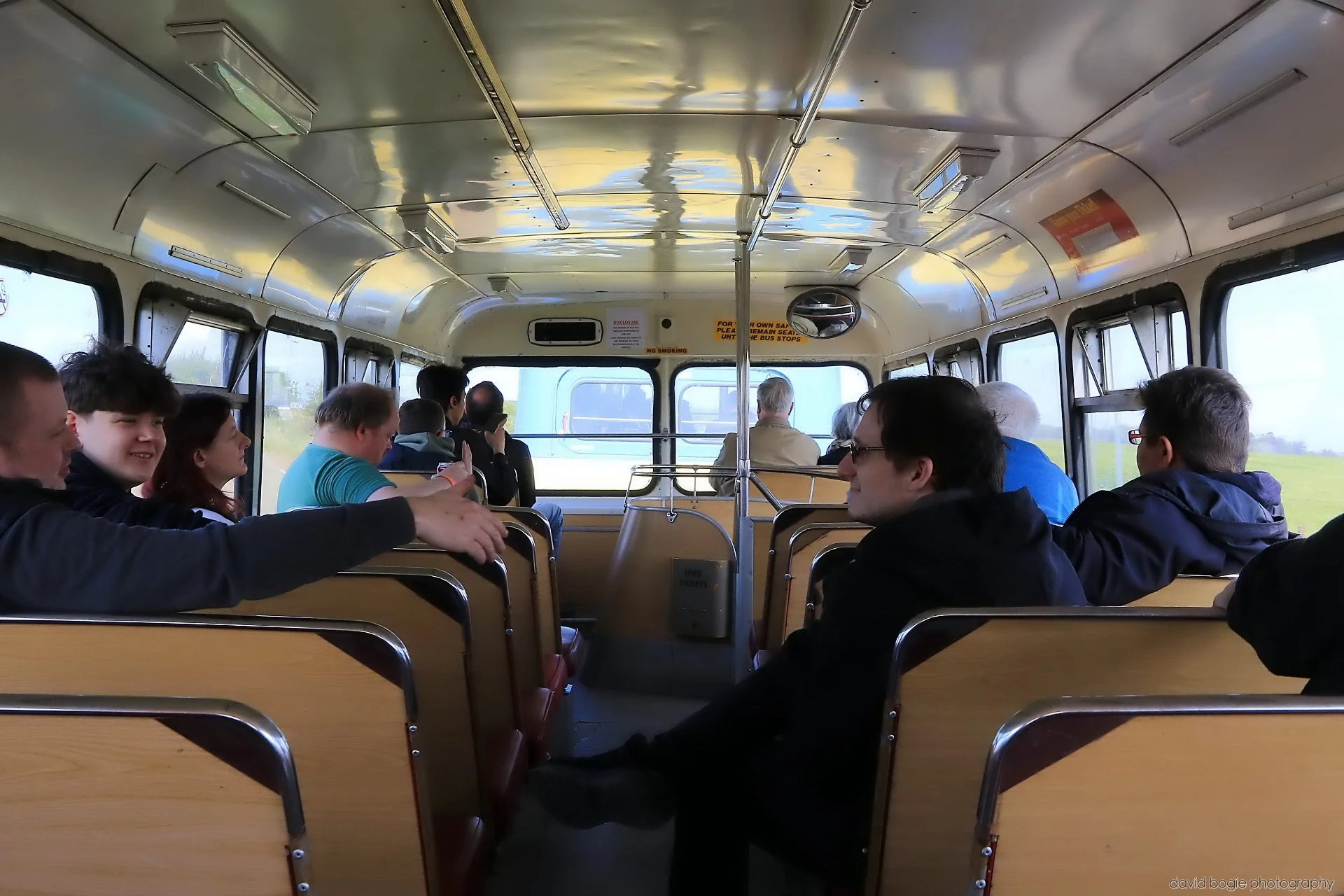 20260426 121945 Bus Bundle 0335.jpg