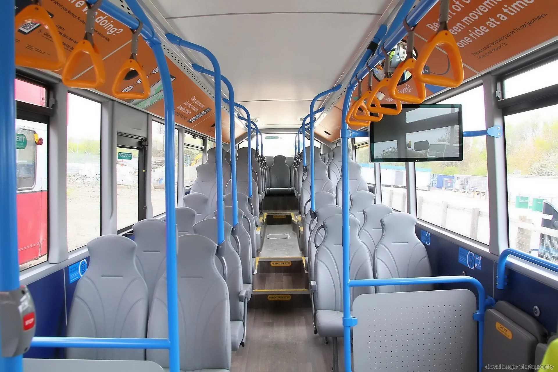 20260425 102904 Bus Bundle 0094.jpg