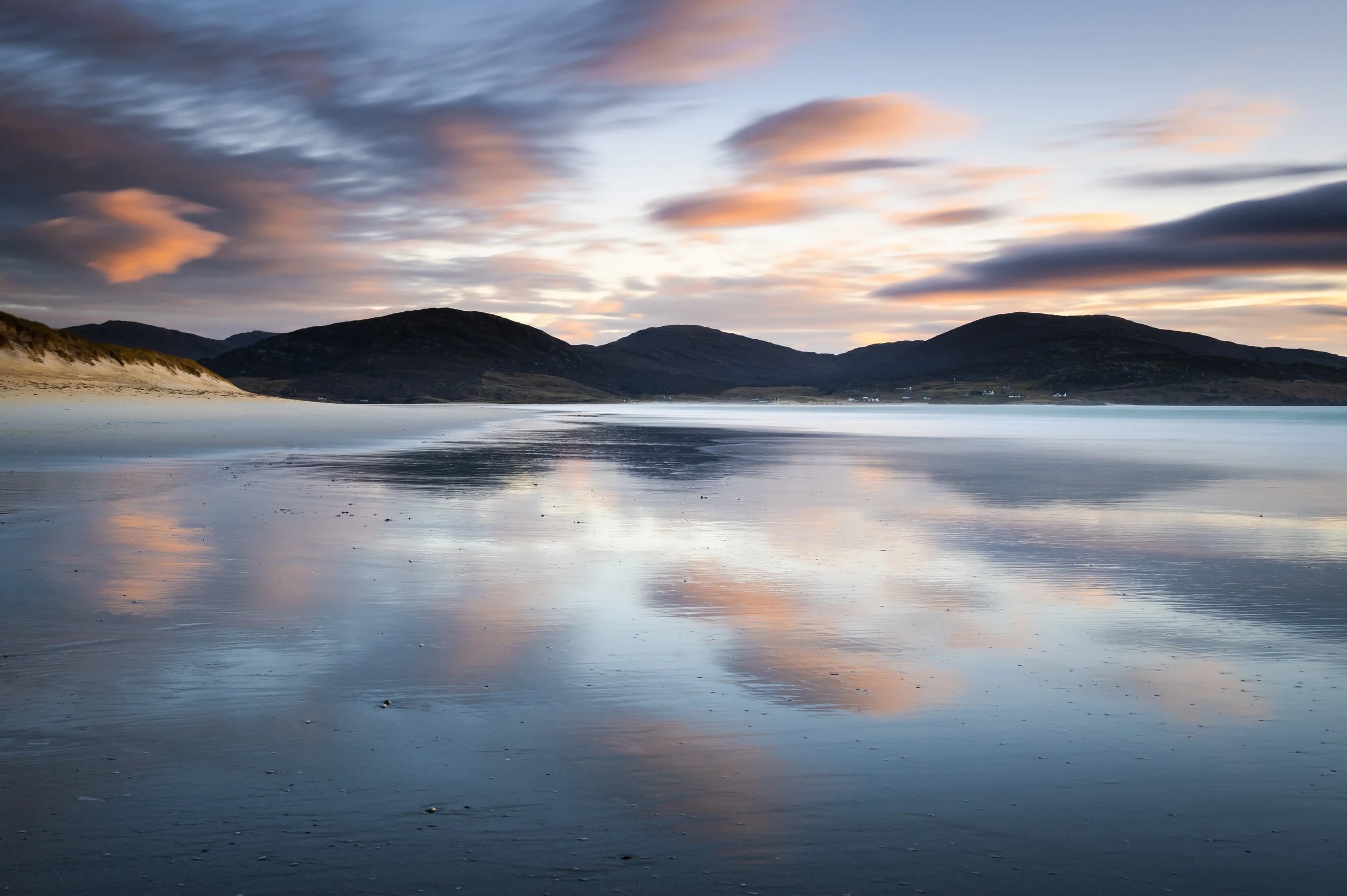 Luskentyre-beach-sunset-outer-hebrides.jpg