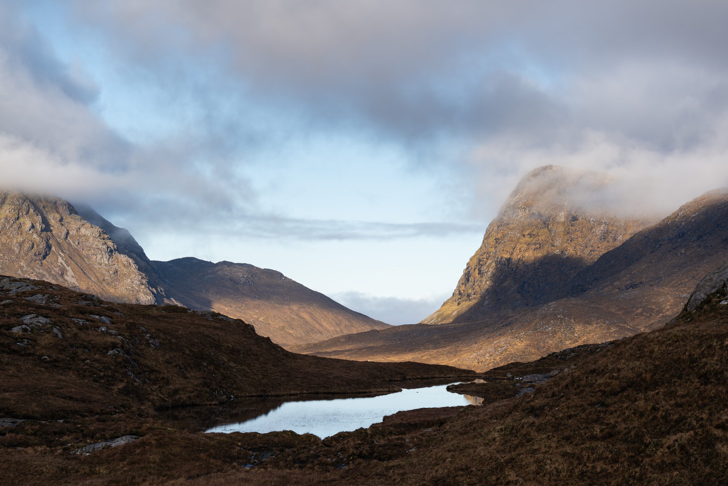 Isle-of-harris-mountains.jpg