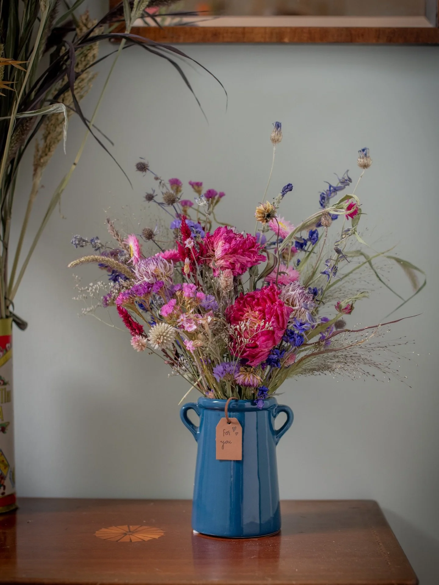 Vibrant, warm or neutral &hellip; which would you choose?
.
These make a lovely option for Mother&rsquo;s Day. My last day for orders in time for Saturday delivery will be Thursday morning. After that, they may or may not quite make it 😅
.
Thank you