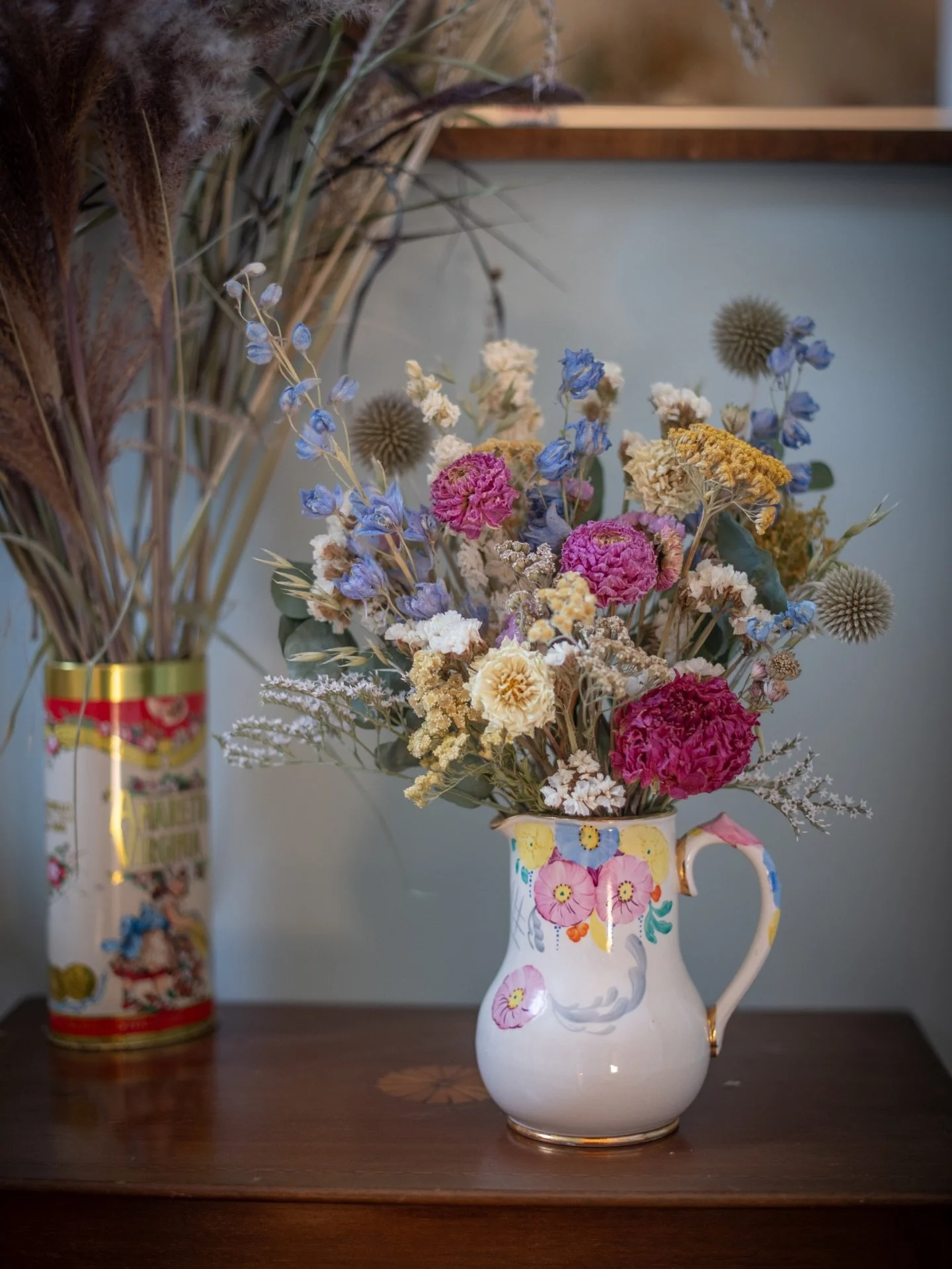 If this looks familiar then I&rsquo;ve succeeded 😅 having made and promptly sold an arrangement very like this one in a vintage jug, I liked it so much I tried to find more ceramics from the same range- I found two more pieces, all slightly differen