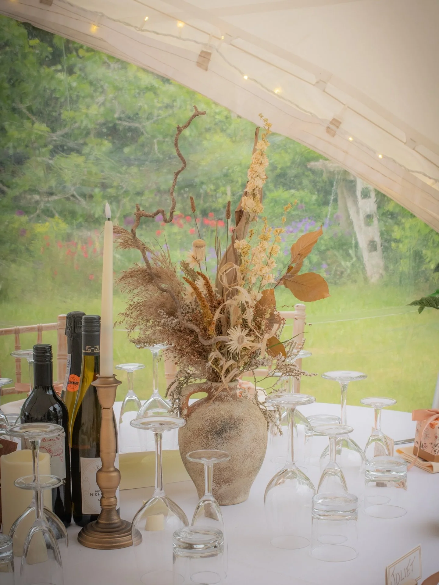 Some of the table arrangements for Noreen &amp; David&rsquo;s marquee reception.  Noreen had picked out these really lovely aged ceramic vases - really perfect for a statement piece on each table. 🤎🤍🤎
.
.
.
Dried flower reception table flower arra