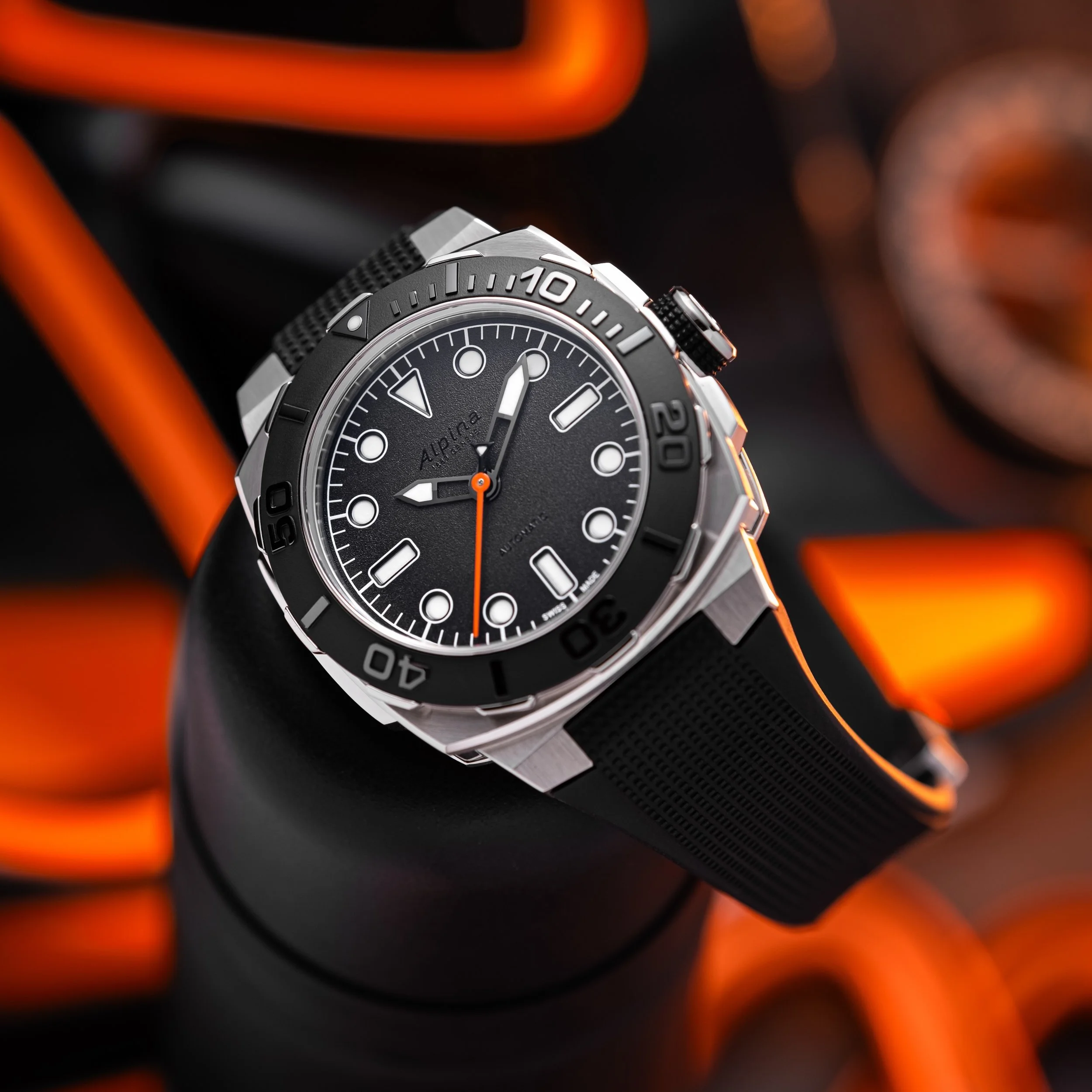 Alpina-The-Real-Time-Show-Seastrong-Diver-Extreme-Automatic-6.jpg