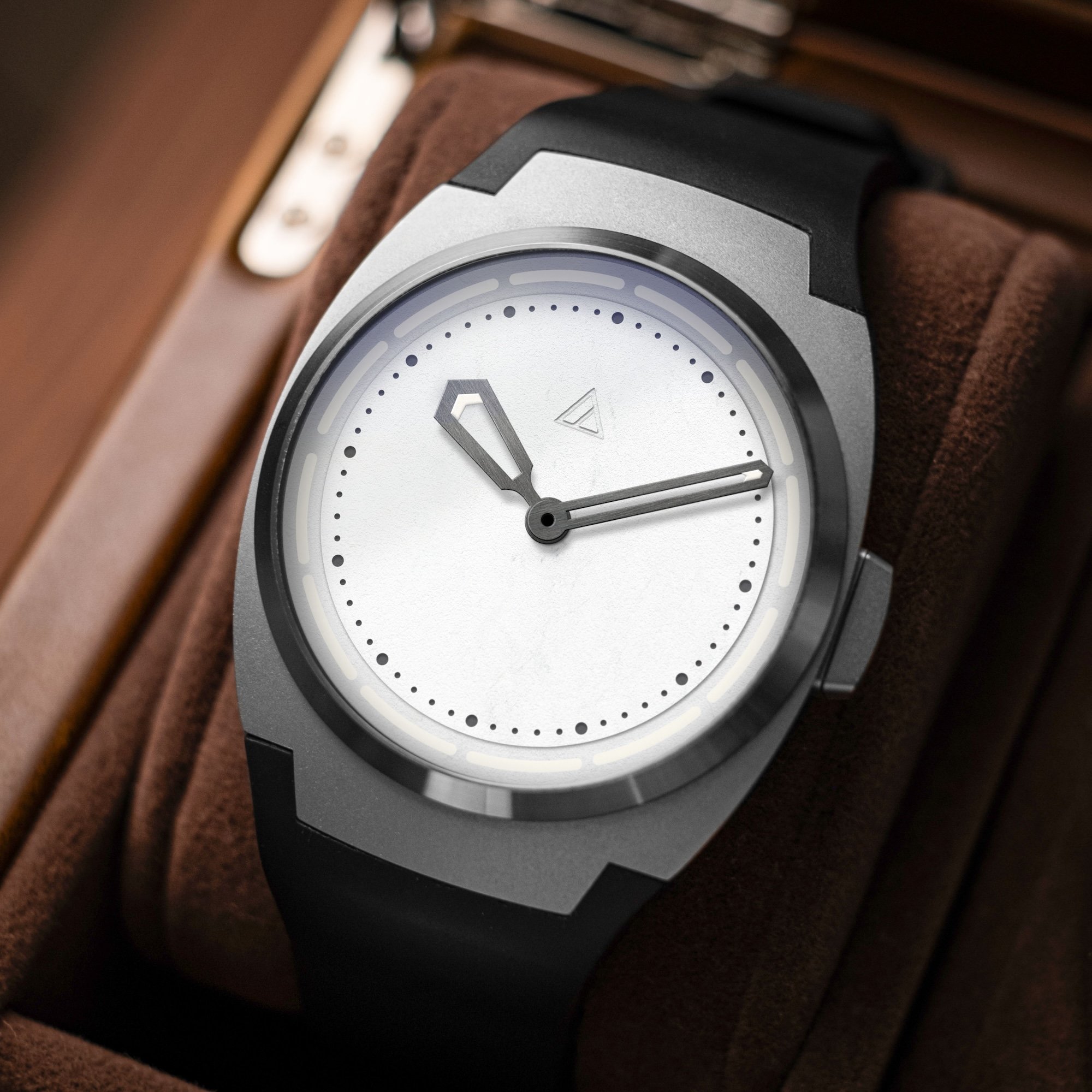 Arcanaut Arc II Klint Watch 1.jpg