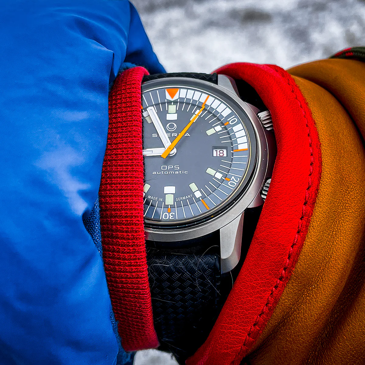 Sherpa_TRTS_OPS_Edition_Holiday_Watch_Rob_Nudds_15.png