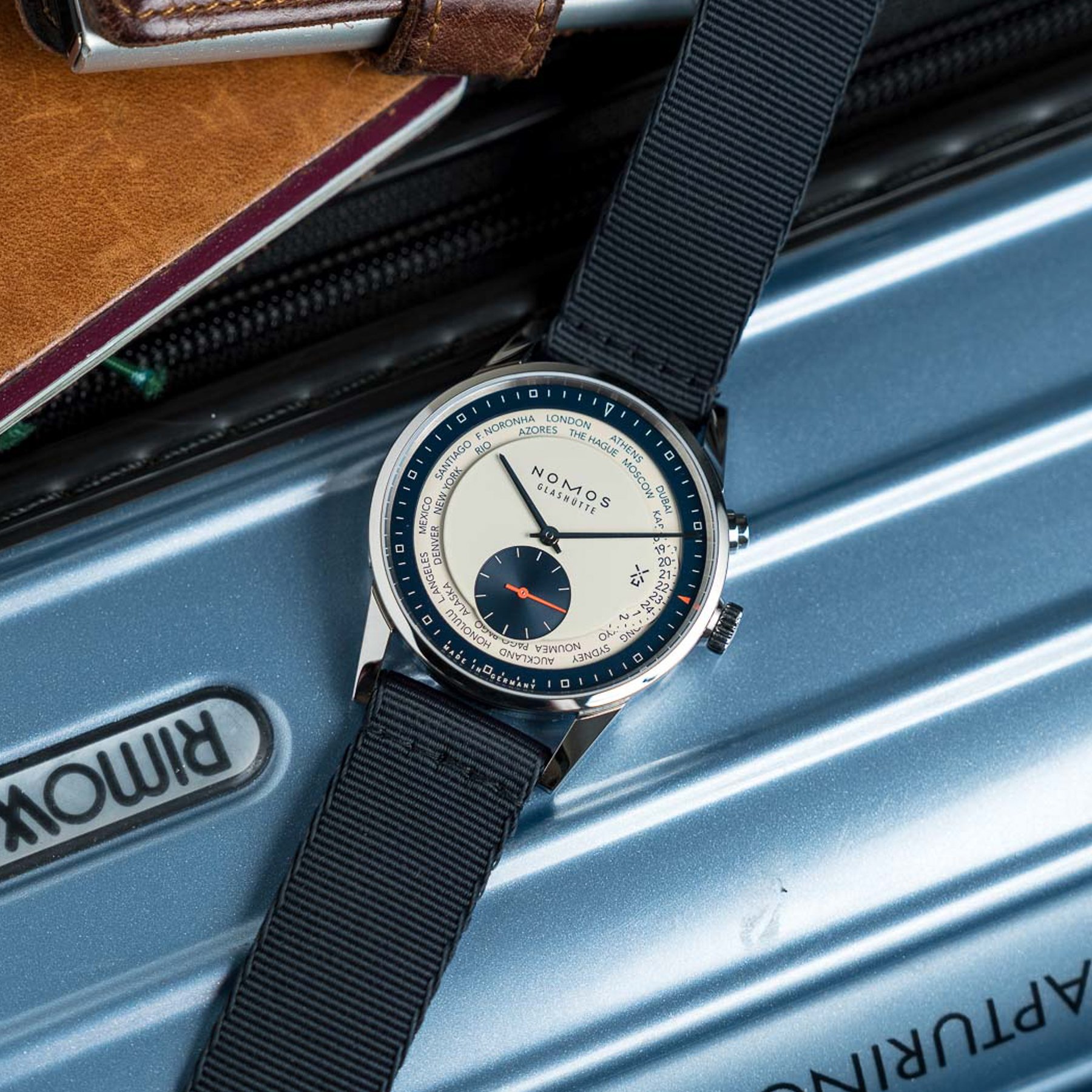 NOMOS-Blue-Panda-Fratello-Weltzeit-Limited-Watch-8.jpg