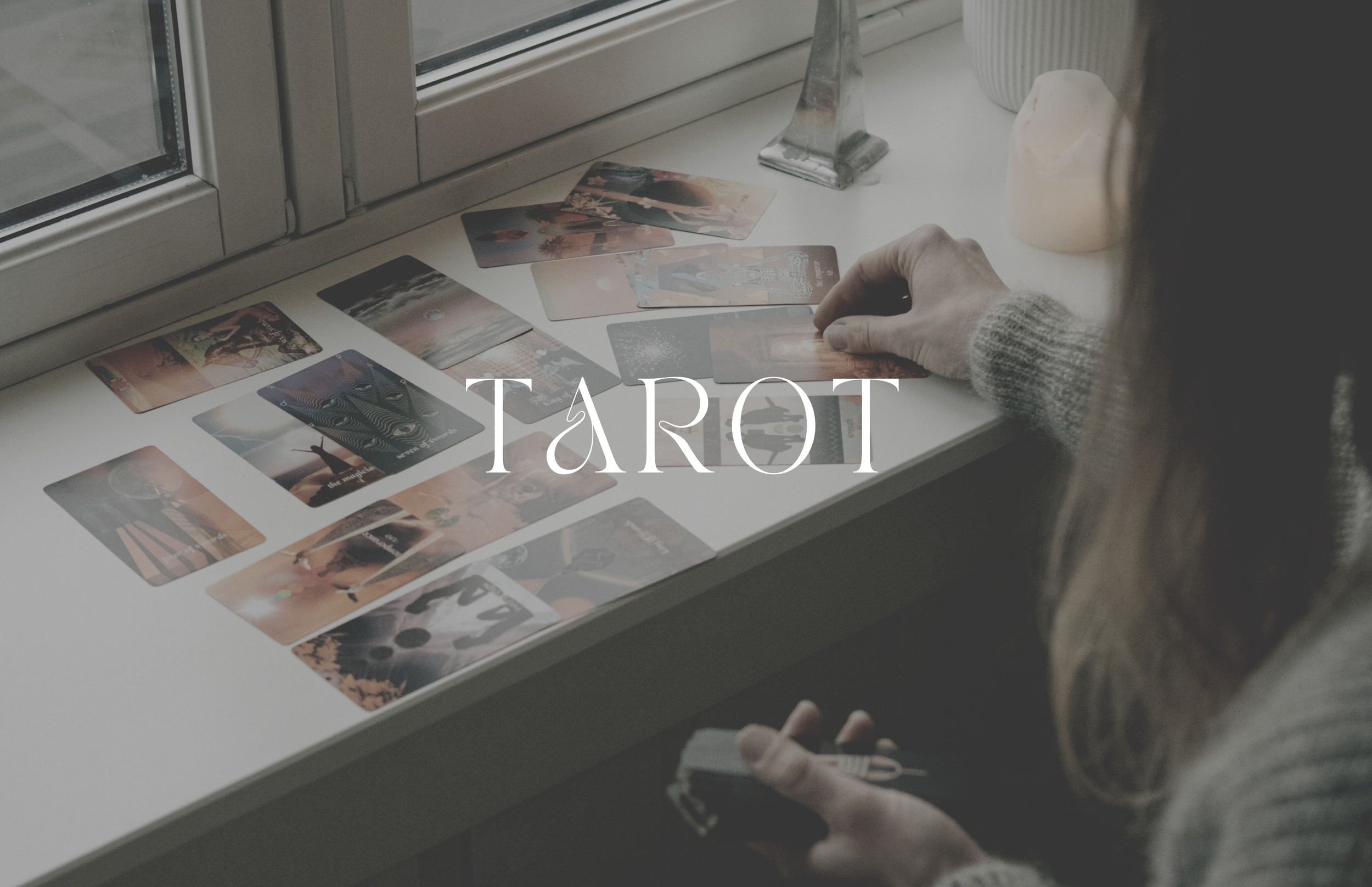 TAROT.png