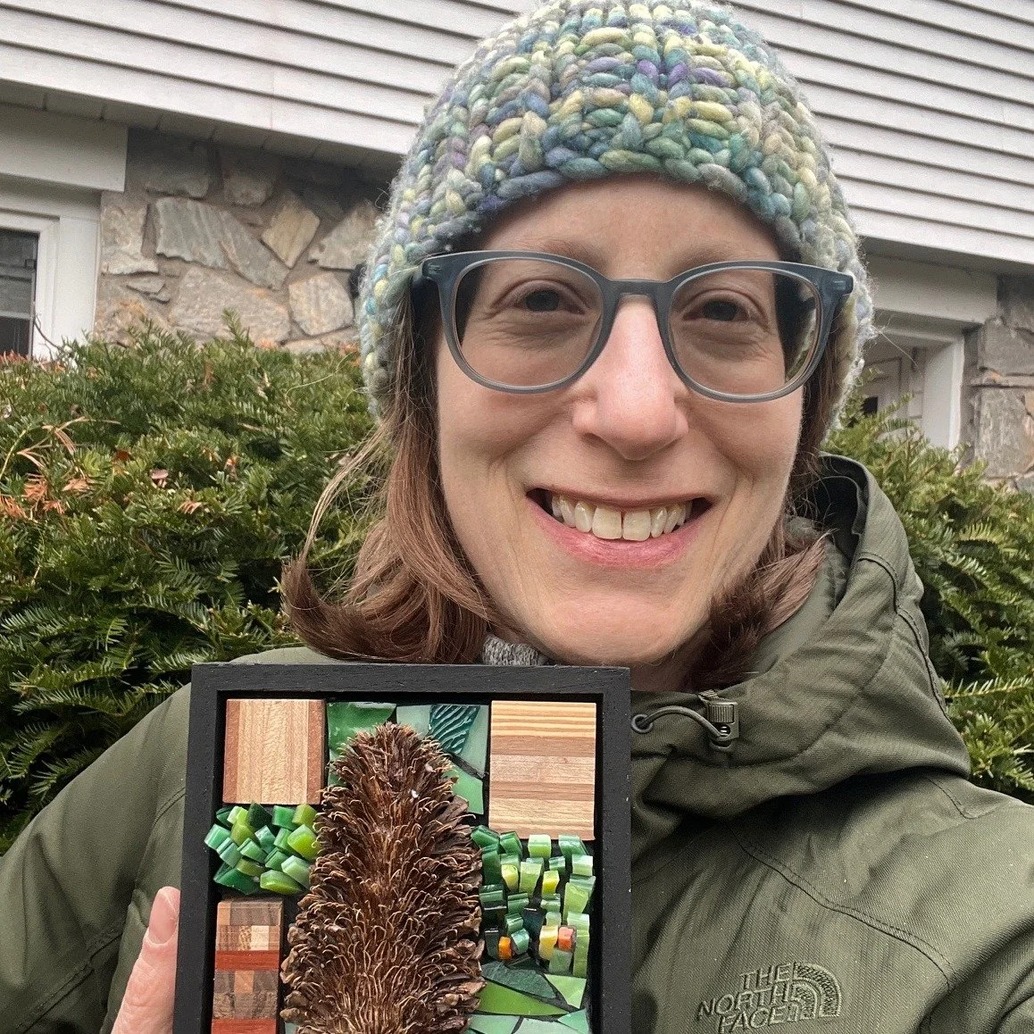 I&rsquo;m doing a raffle for a FREE mosaic to benefit @manna_foodbank. Let&rsquo;s help to feed others who might be struggling this holiday season.

Here&rsquo;s how it works&hellip;Today, December 5, through Monday, December 8, make a donation to MA