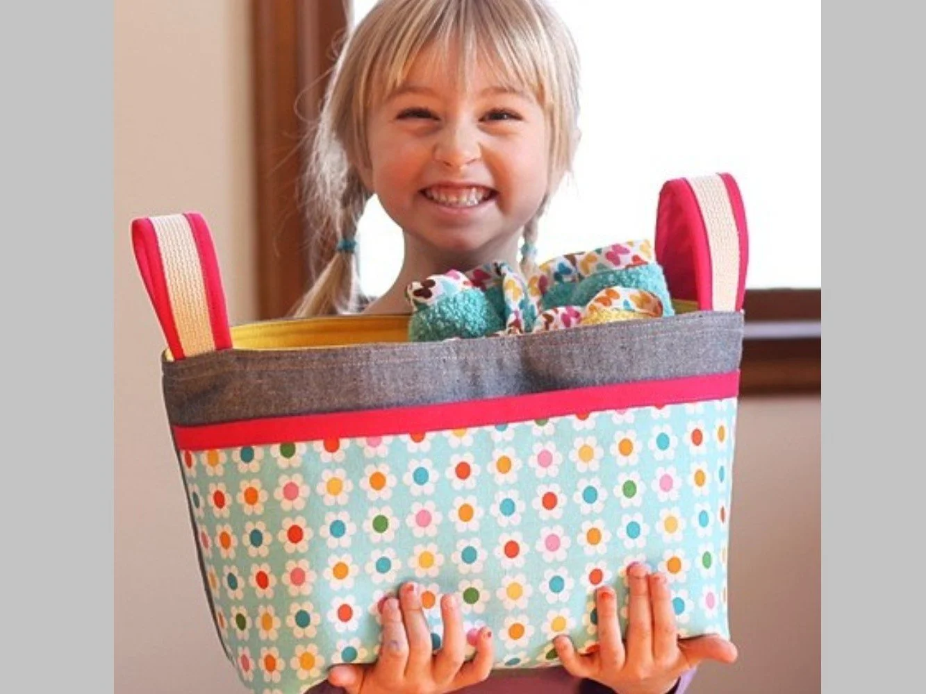 noodlehead divided basket 11.jpg