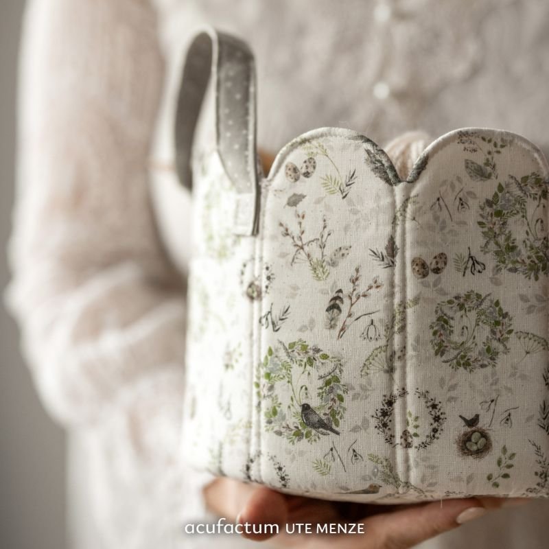 acufactum spring wreaths fabric 3.jpg