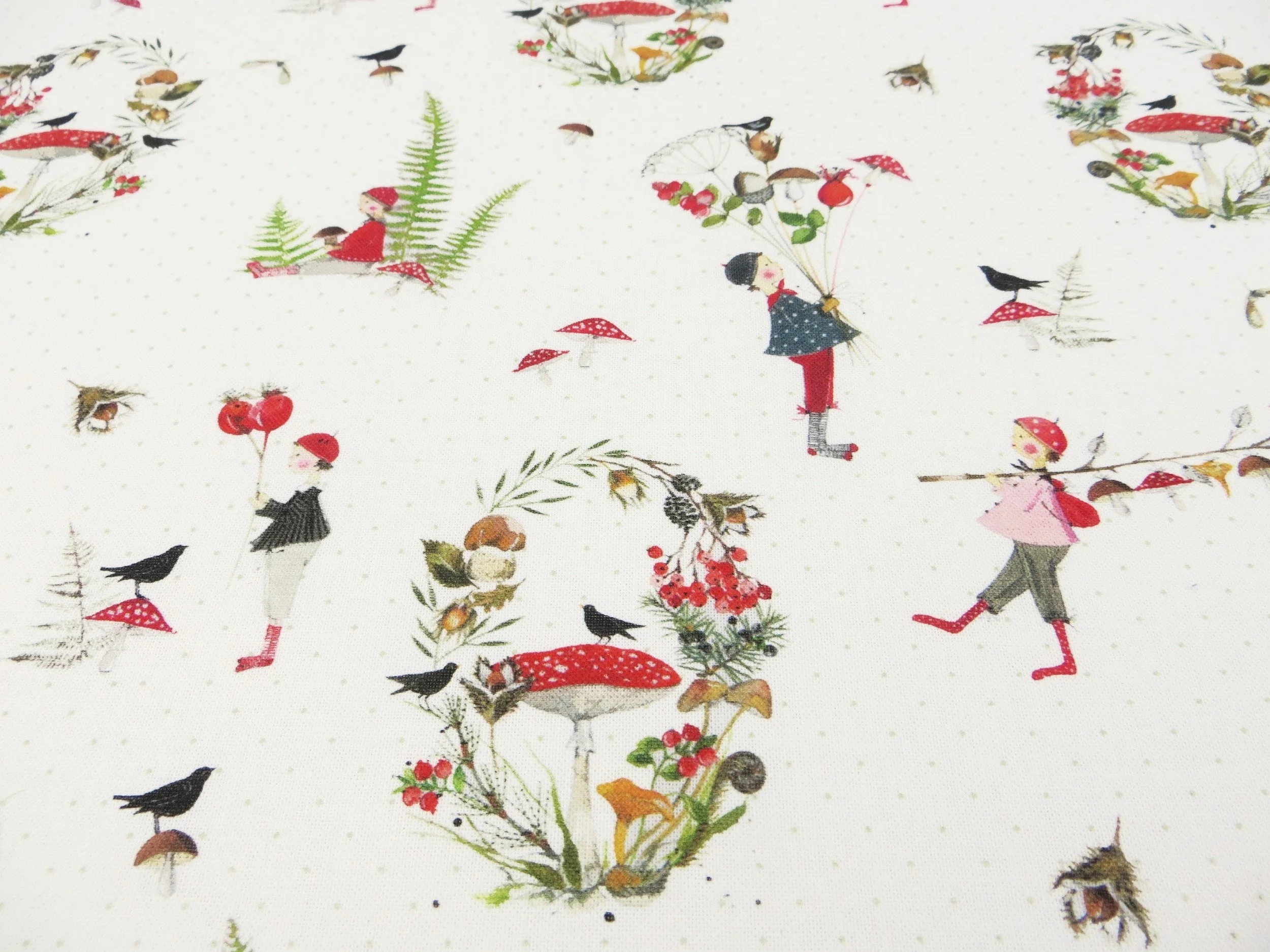 elmhirst-fabrics-forest-treasures-3523-2041-acufactum-fabric-close.jpg