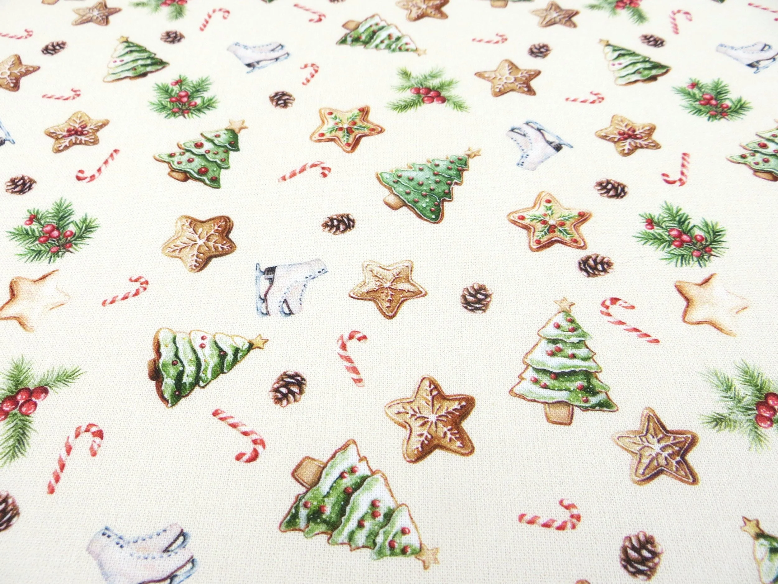 elmhirst-fabrics-festive-treats-010502149-westfalenstoffe-2.JPG