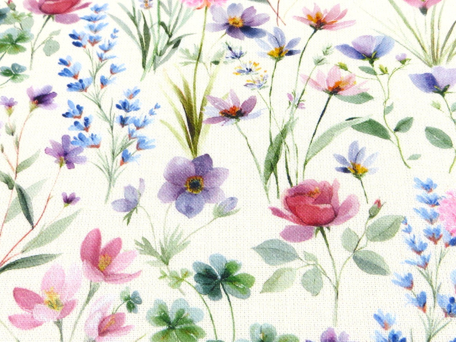 Elmhirst-fabrics-Florence-Dreamy Floral-010502137-westfalenstoffe-6.JPG