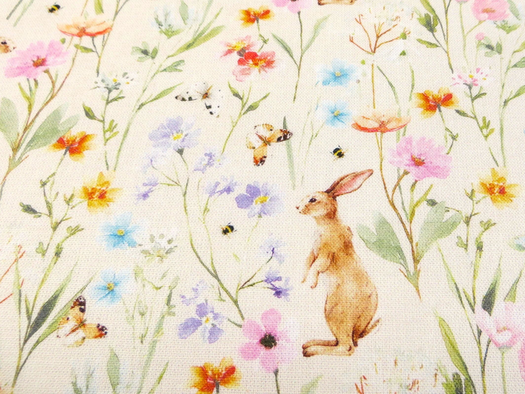 elmhirst-fabrics-spring-hare-fabric-010502154-westfalenstoffe-2.JPG