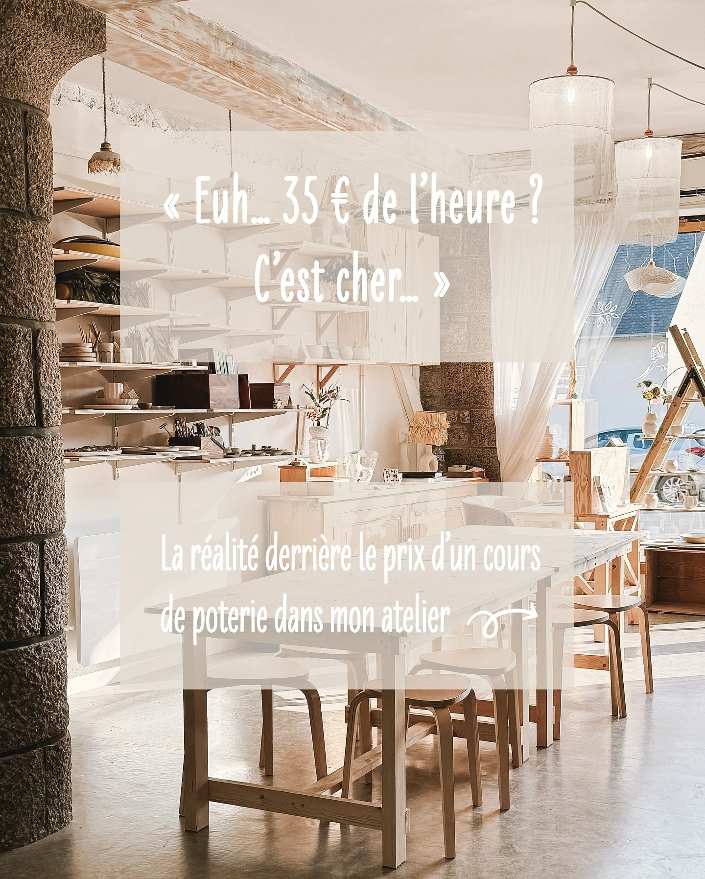 &laquo; 35 &euro; de l&rsquo;heure, c&rsquo;est cher&hellip; &raquo;
Heureusement, cette remarque est rare 🙏 Mais je trouve important d&rsquo;expliquer ce que recouvre vraiment un cours de poterie : charges, cotisations, amortissement, temps invisib
