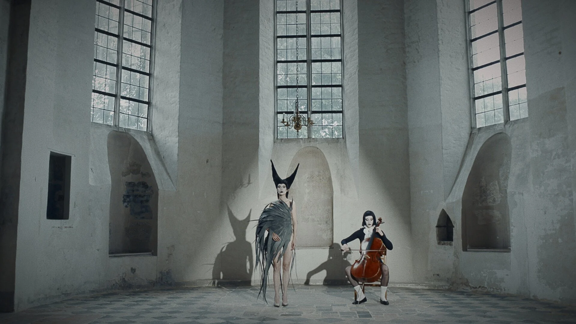 Photo 8 Hellion_Still_13_1.45.1.POST.jpg