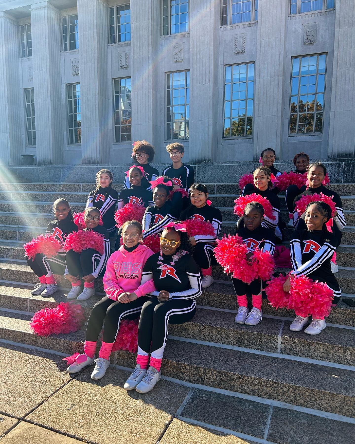 We had a wonderful time at the making Strides breast cancer walk at union Station! We had so much fun cheering along side @ritenourrhythmettes we cannot wait to do it again next year! 💕