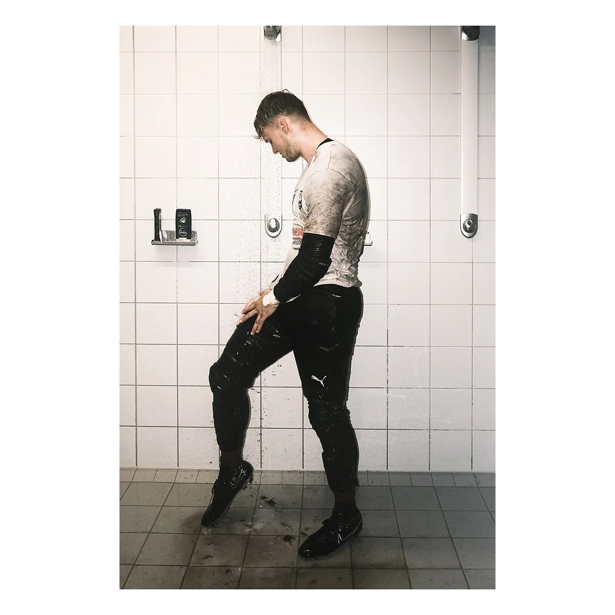 behind the scenes @fcoberdiessbach 
.
.
.
.
#sportphotography #fcoberdiessbach #soccer #fuji #fujifilm #switzerland #oberdiessbach #sports