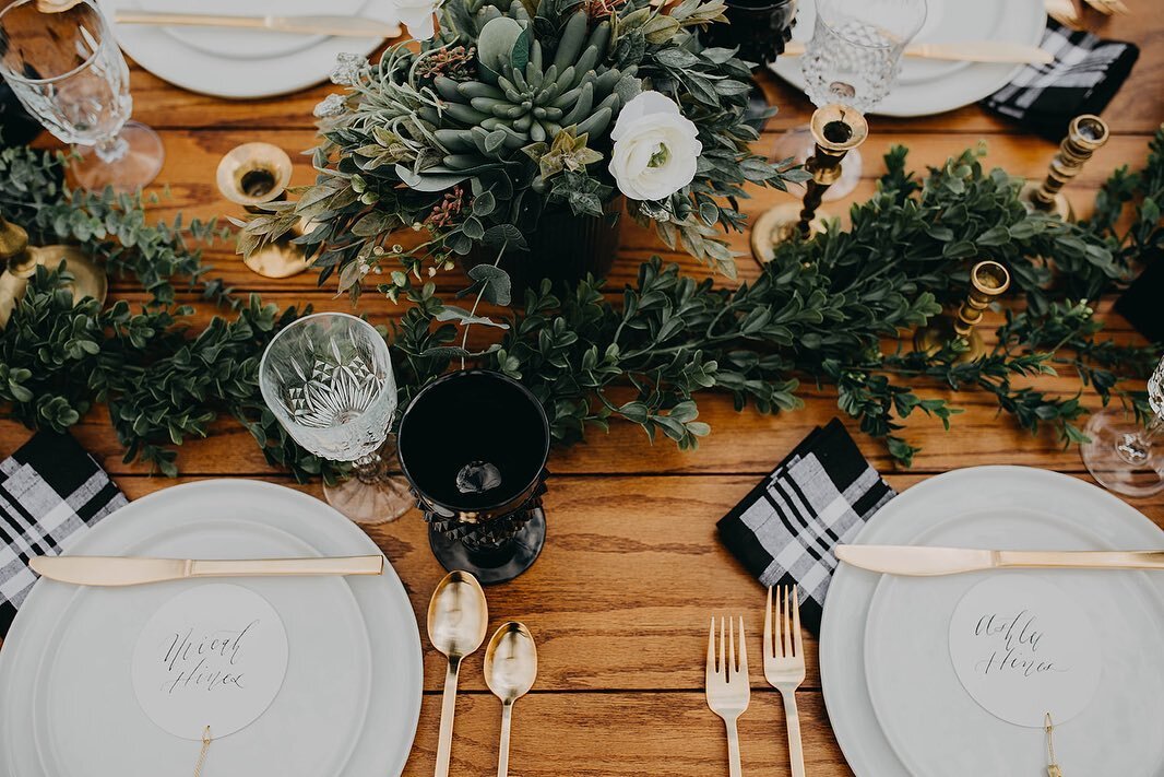 There is something so satisfying about a fully set and decorated table scape.

A well planned, thoughtful and not overly saturated table scape is an art form and a story unfolding.  So don&rsquo;t underestimate the time and consideration that goes in