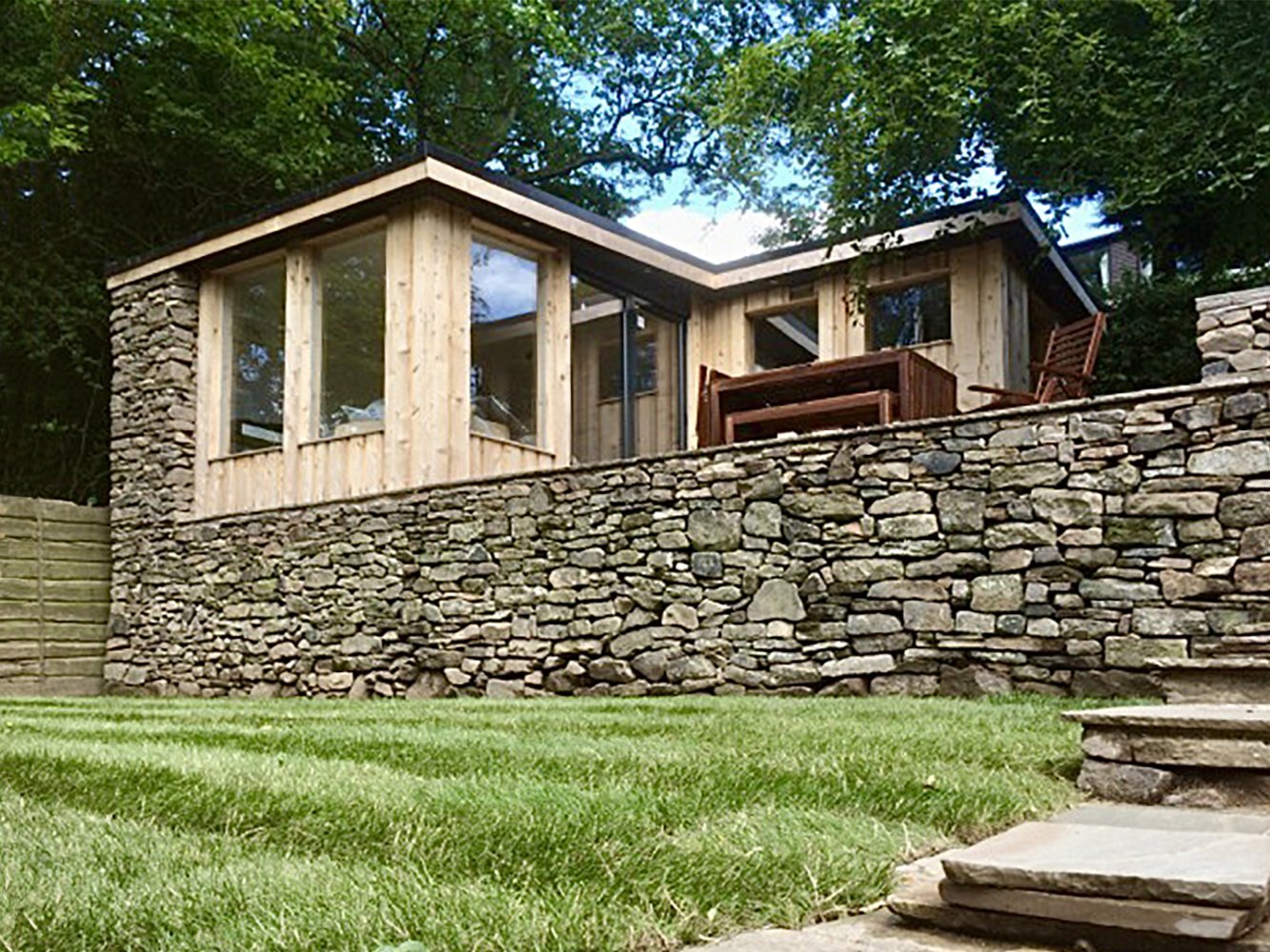 The main office. Together these builds create a harmonious pair.