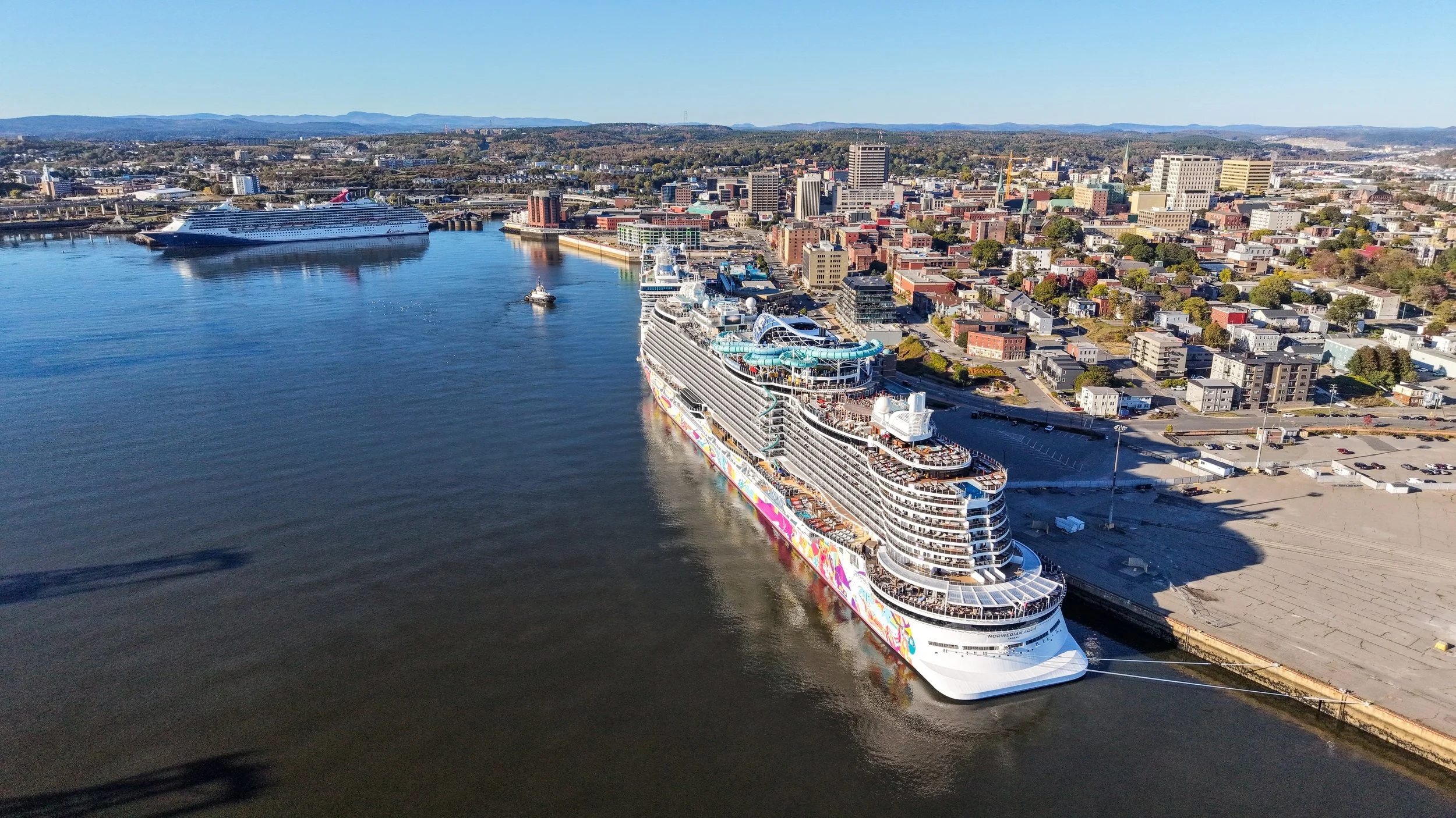 CRU_2025-10-02_Vessels_Triple-Ship-Day_Allura-Aqua-Pride (16).jpg