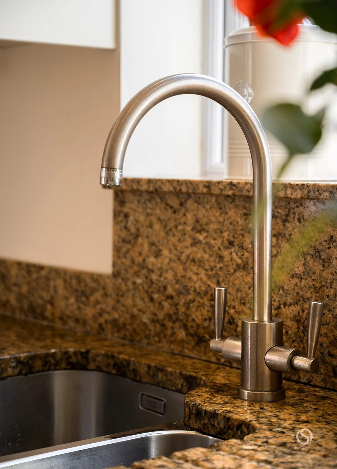 5.Nixon-Home-Refurbs-Home-Kitchen-Sink-Tap.jpg