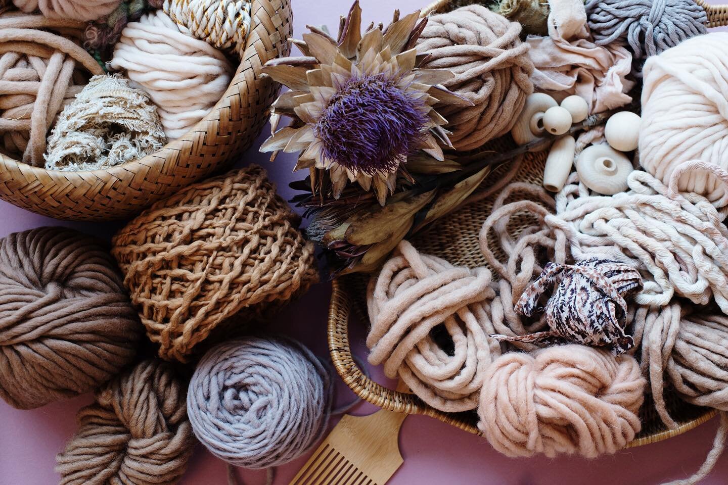 Will this winter never end!!??? I&rsquo;m just going to hide in my studio and play with yarn until it warms up&hellip;. 💜 #yarnaddict #yarnlover