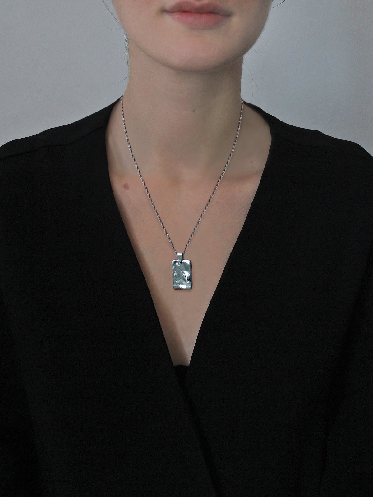 rectangular fluid pendant in silver.jpg