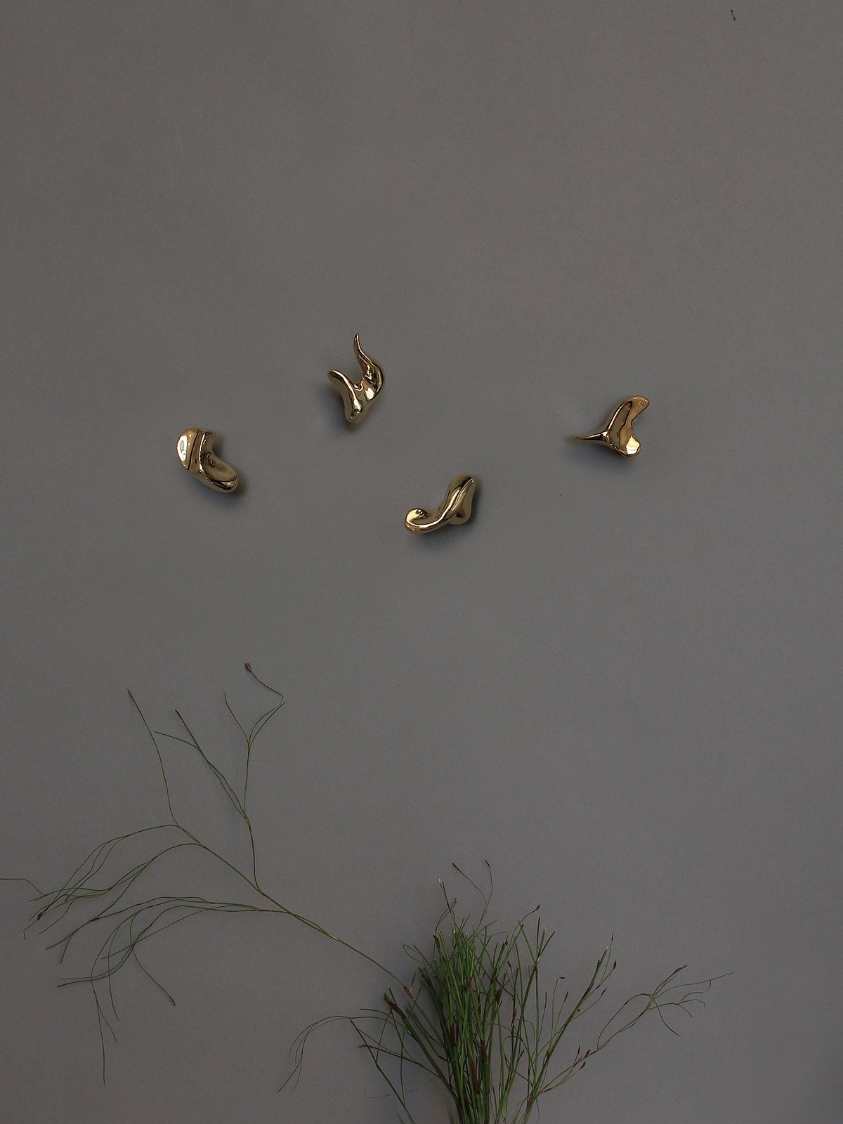 brass_hooks_LLY_ATELIER.jpg