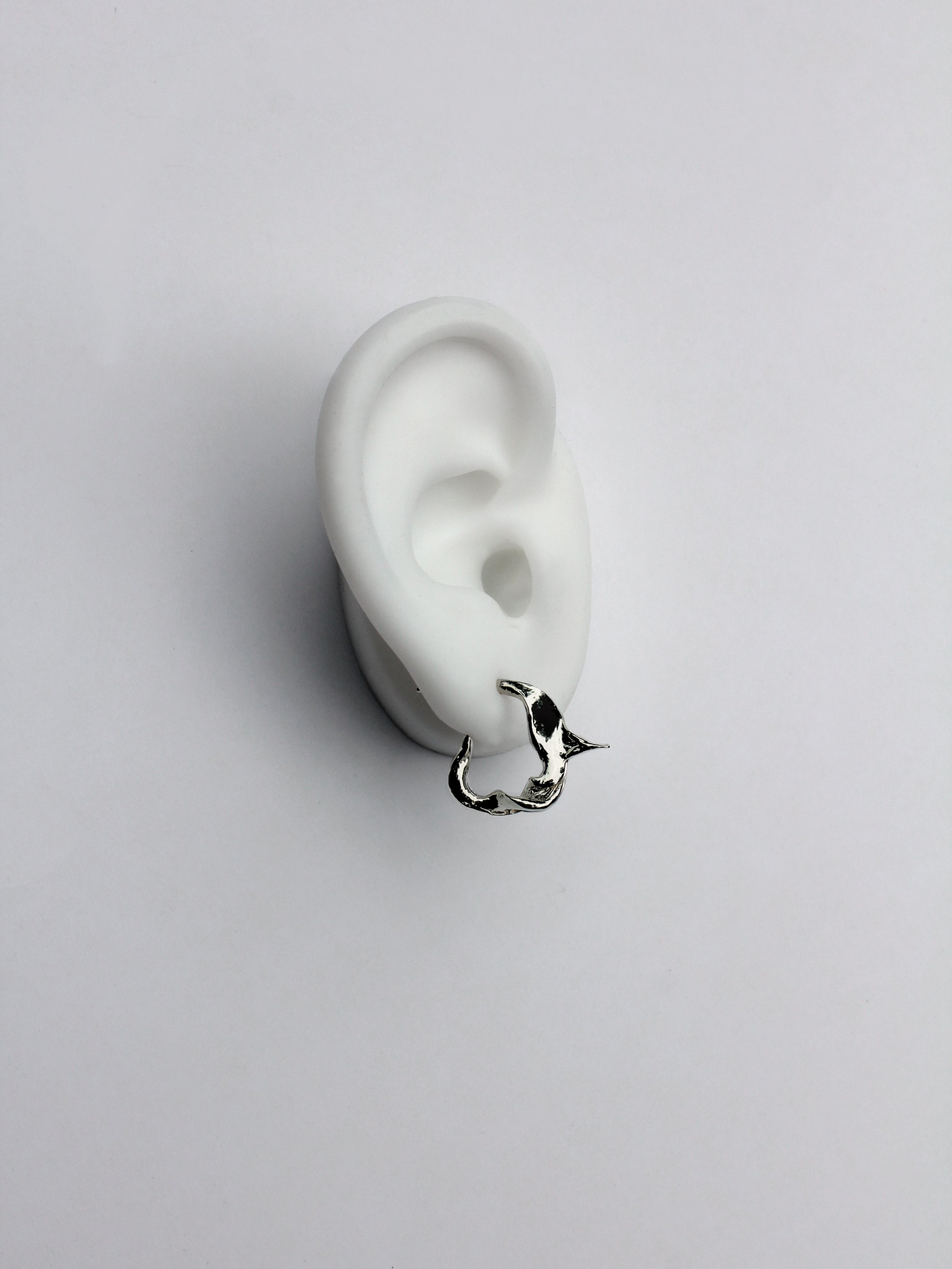 claw hoops in silver.jpg