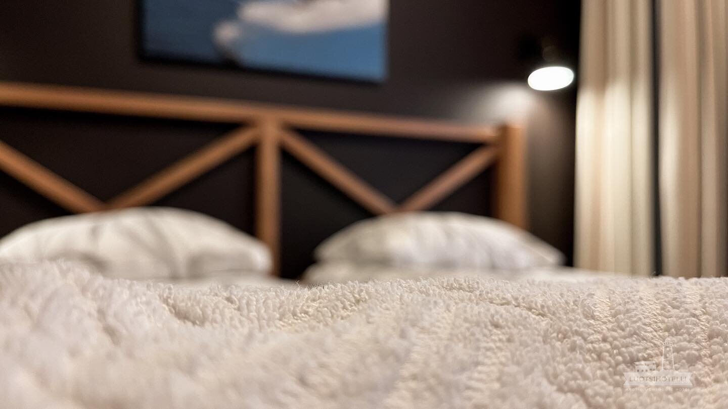 Sleep well, relax at the beach, and enjoy the atmosphere. 

Book your stay from our website: www.luotsihotelli.fi 

Find out the treasures of Hailuoto @visithailuoto 

#luotsihotelli #arcticlighthousehotel #hailuoto #visithailuoto #visitoulu #visitfi