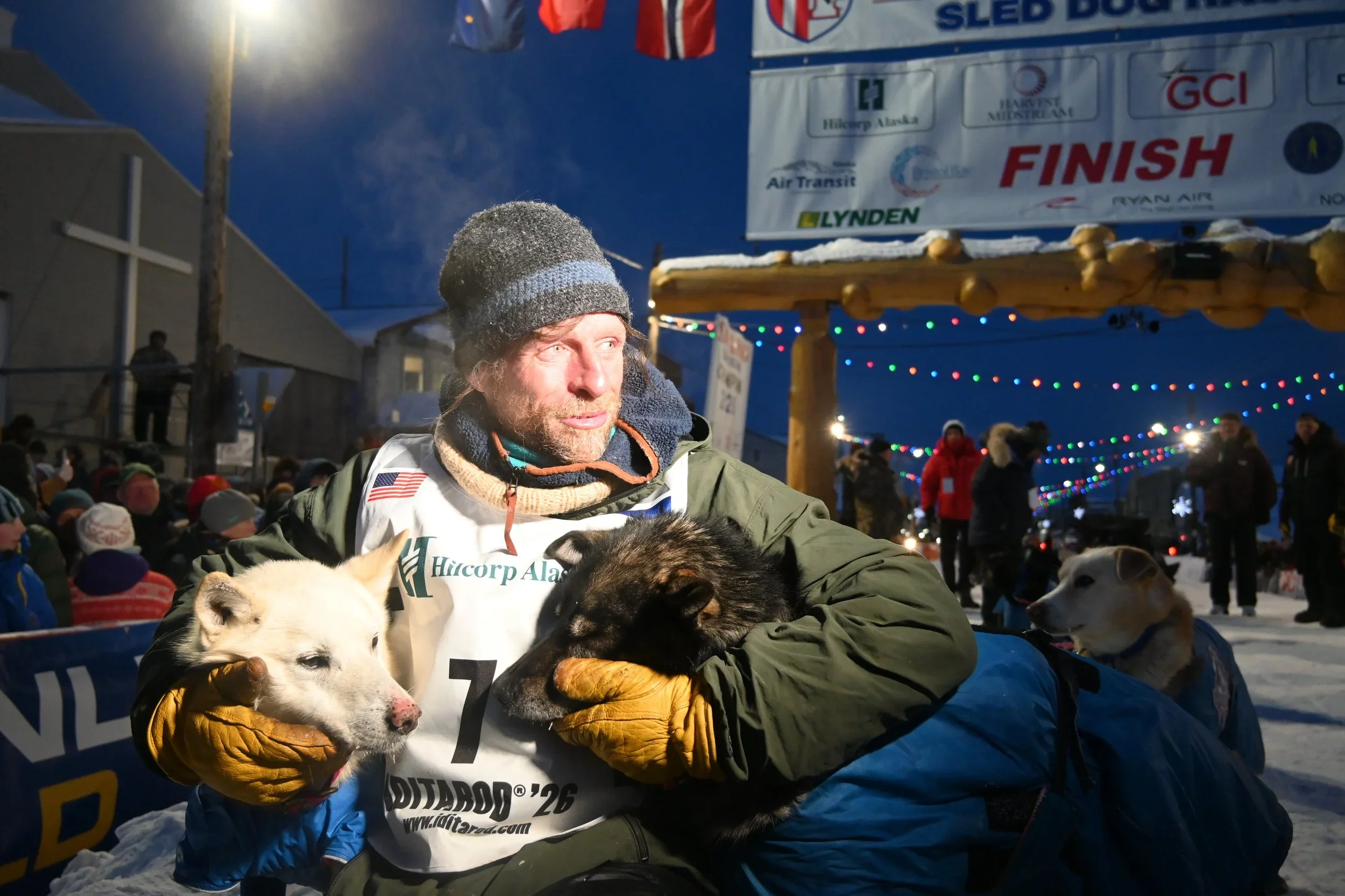 Hardscrabble Holmes takes back-to-back Iditarod wins