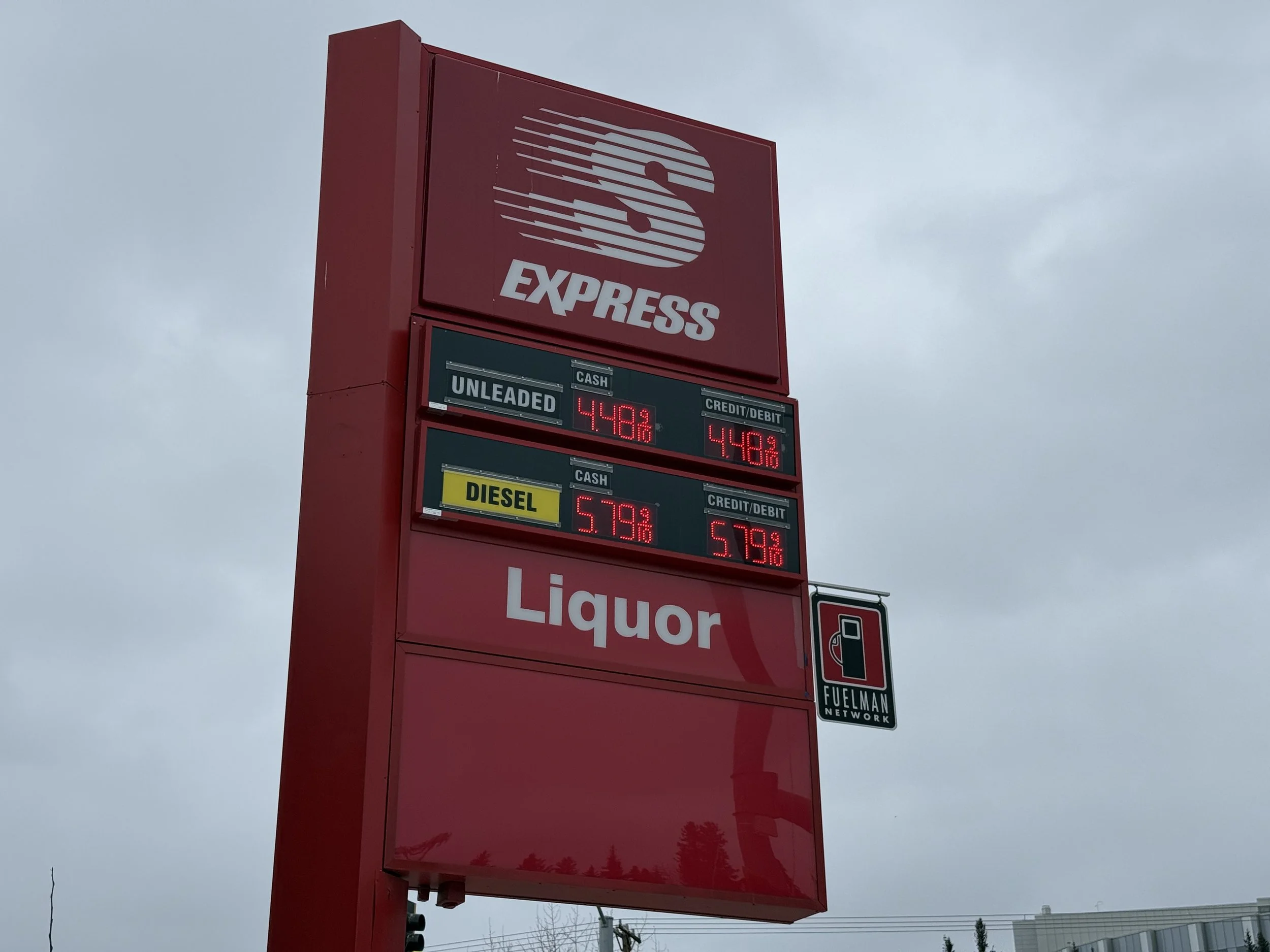 Fairbanksians grapple with high fuel prices&nbsp;