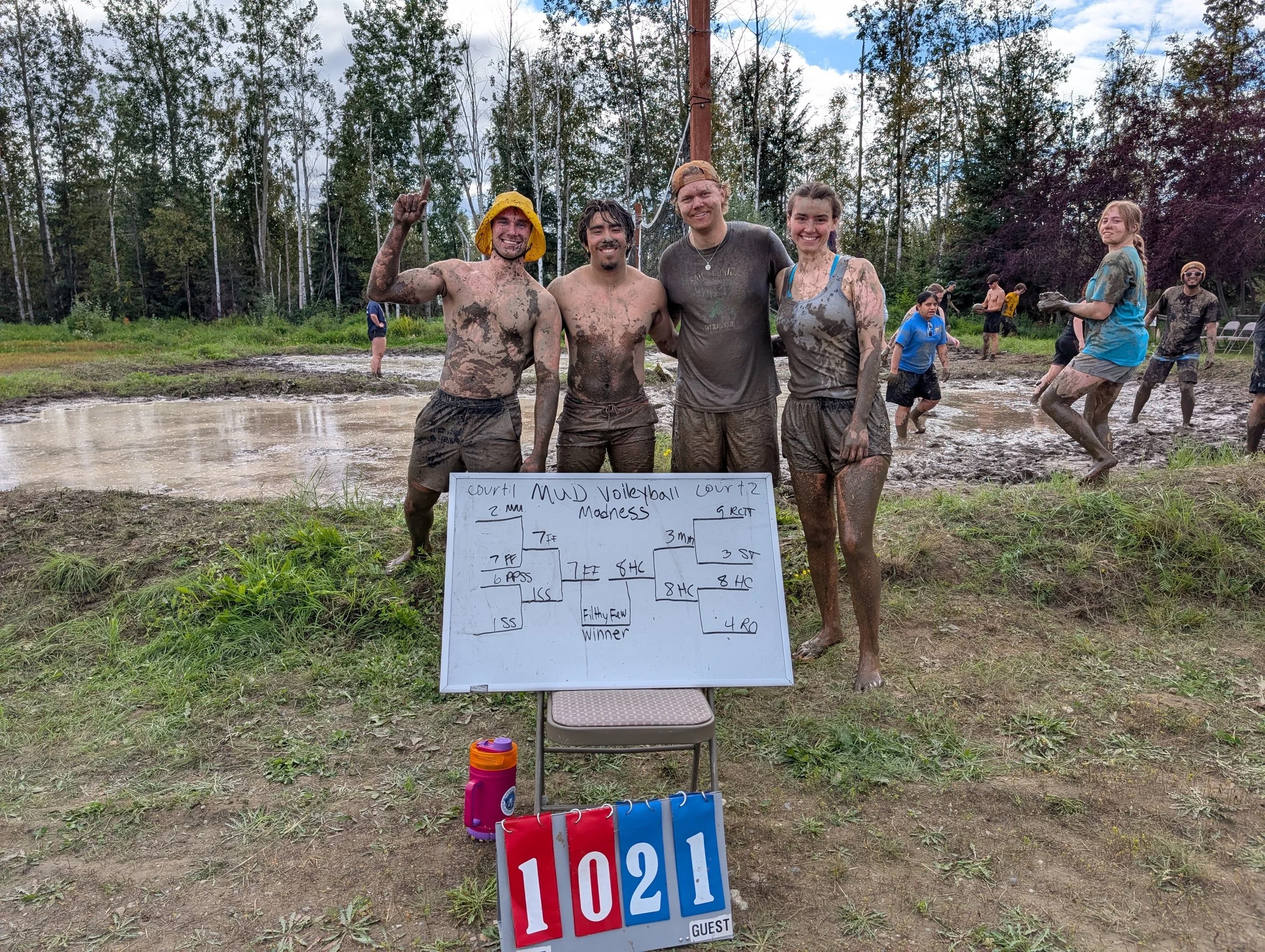 New Student Orientation hosts Mud Volleyball&nbsp;&nbsp;