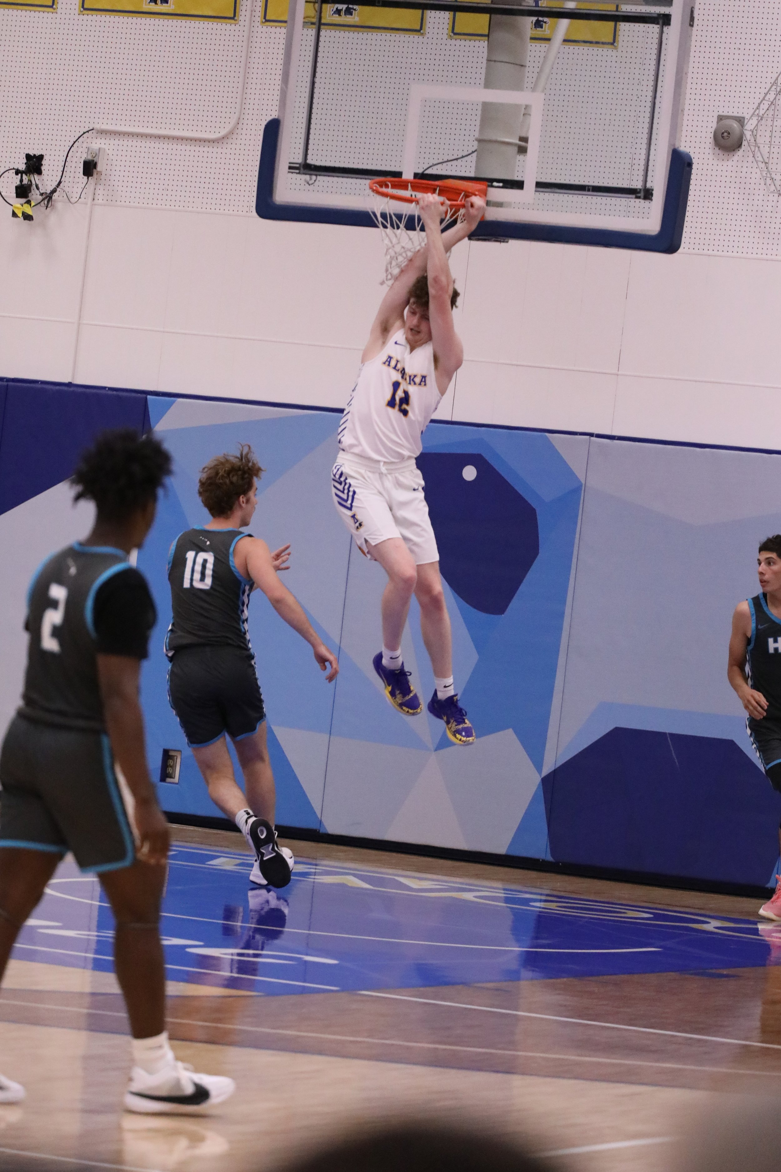 Men's Basketball — The Sun Star - UAF's Student Voice
