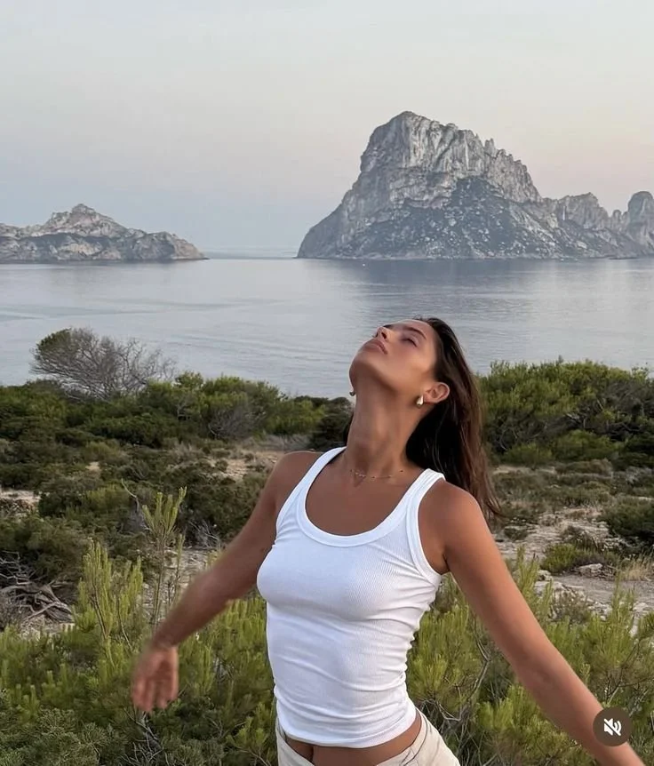 Girl, Get Off Your Phone and Get Back to the Real World: Reclaiming Your Life