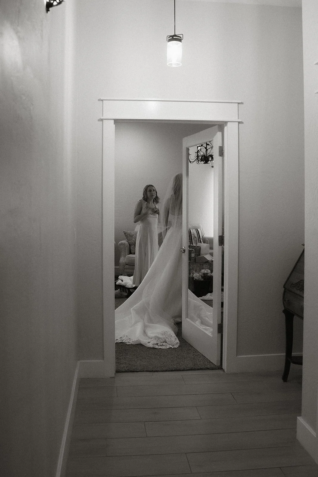 details and getting ready.bella wang photo-349.jpg
