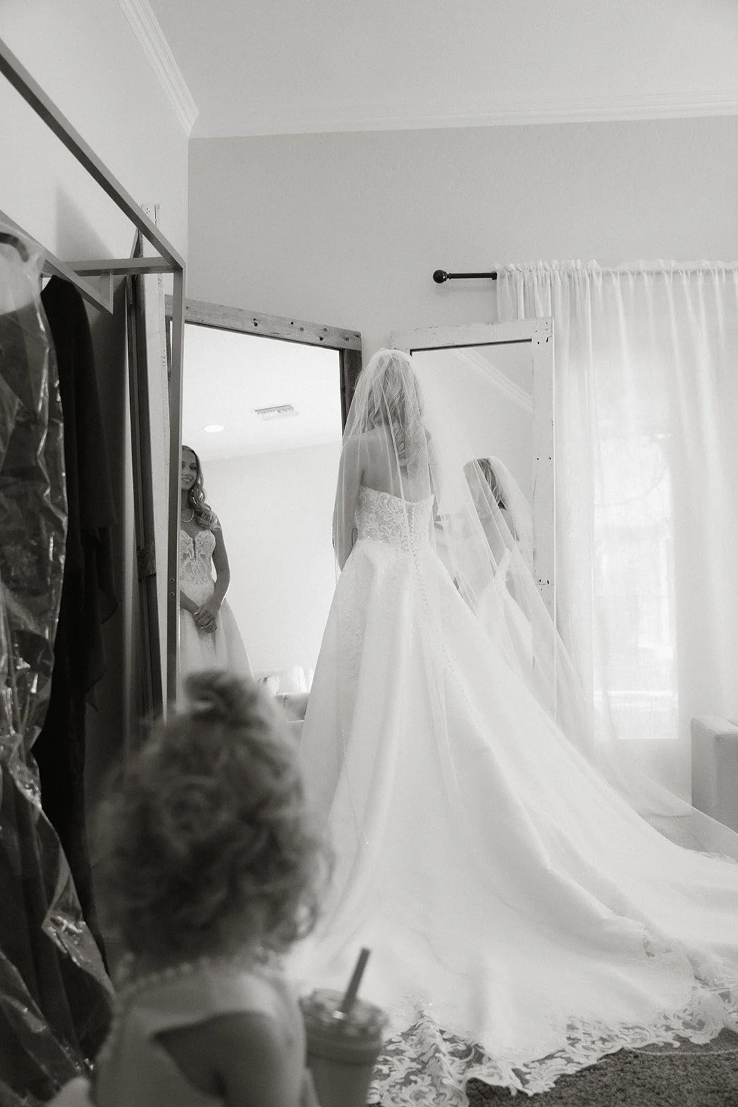 details and getting ready.bella wang photo-228.jpg