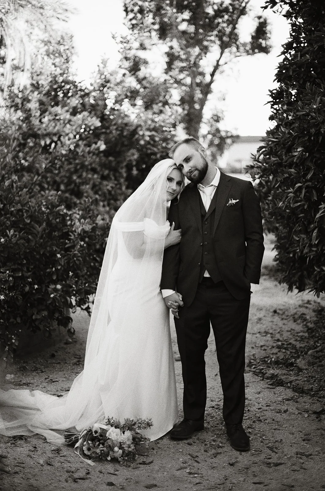 urban grove bride and groom wedding film00015.jpg