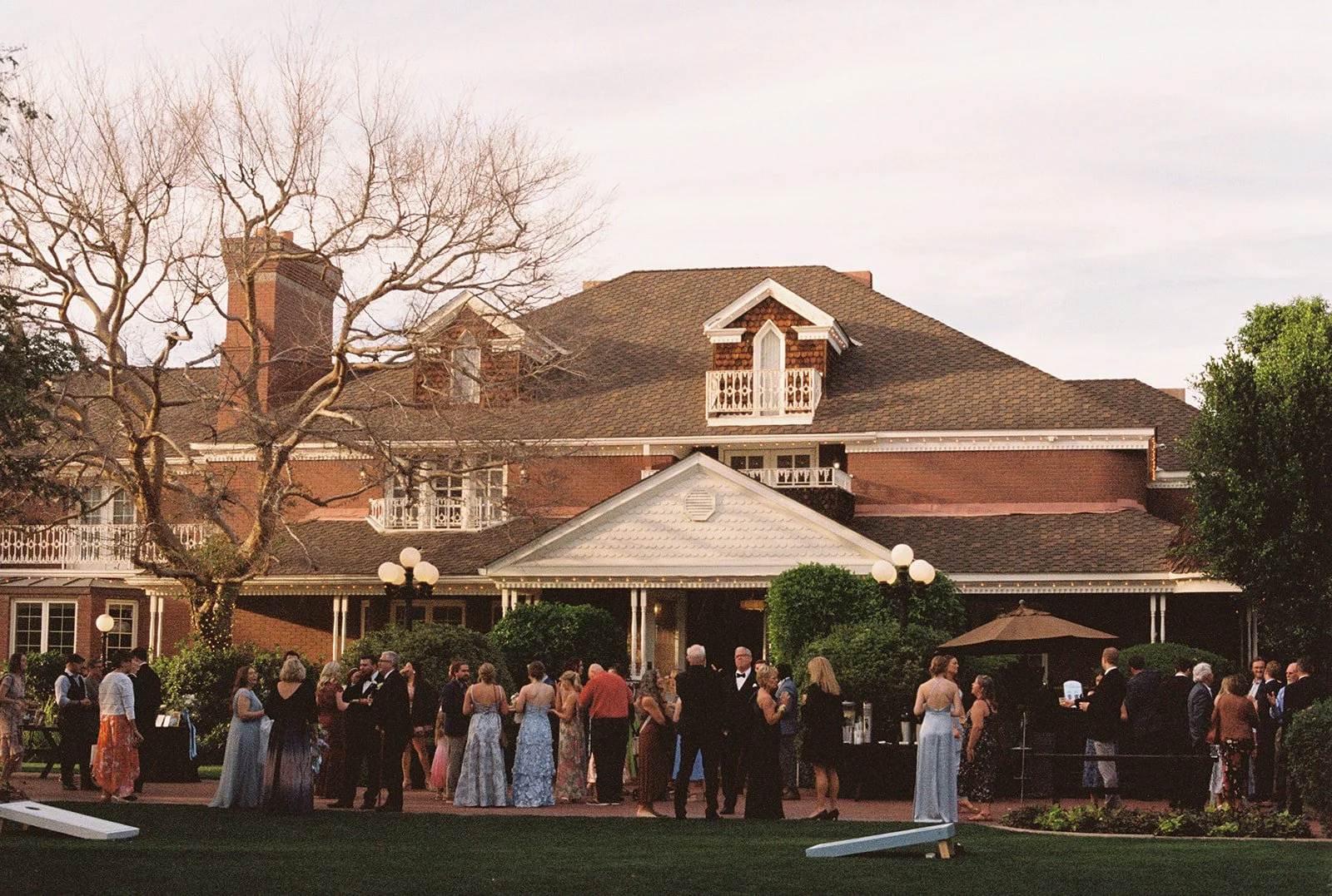 stonebridge manor cocktail hour bella wang photo-157.jpg