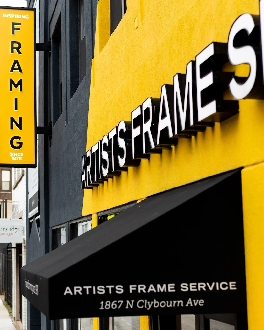 Seems like a good day for some Saturday framing! Come see us at #afslincolnpark on Clybourn any time before 5pm! #customframing #customframeshop #chicagoframer #chicagoframeshop #clybourncorridor #lincolnparkshopping