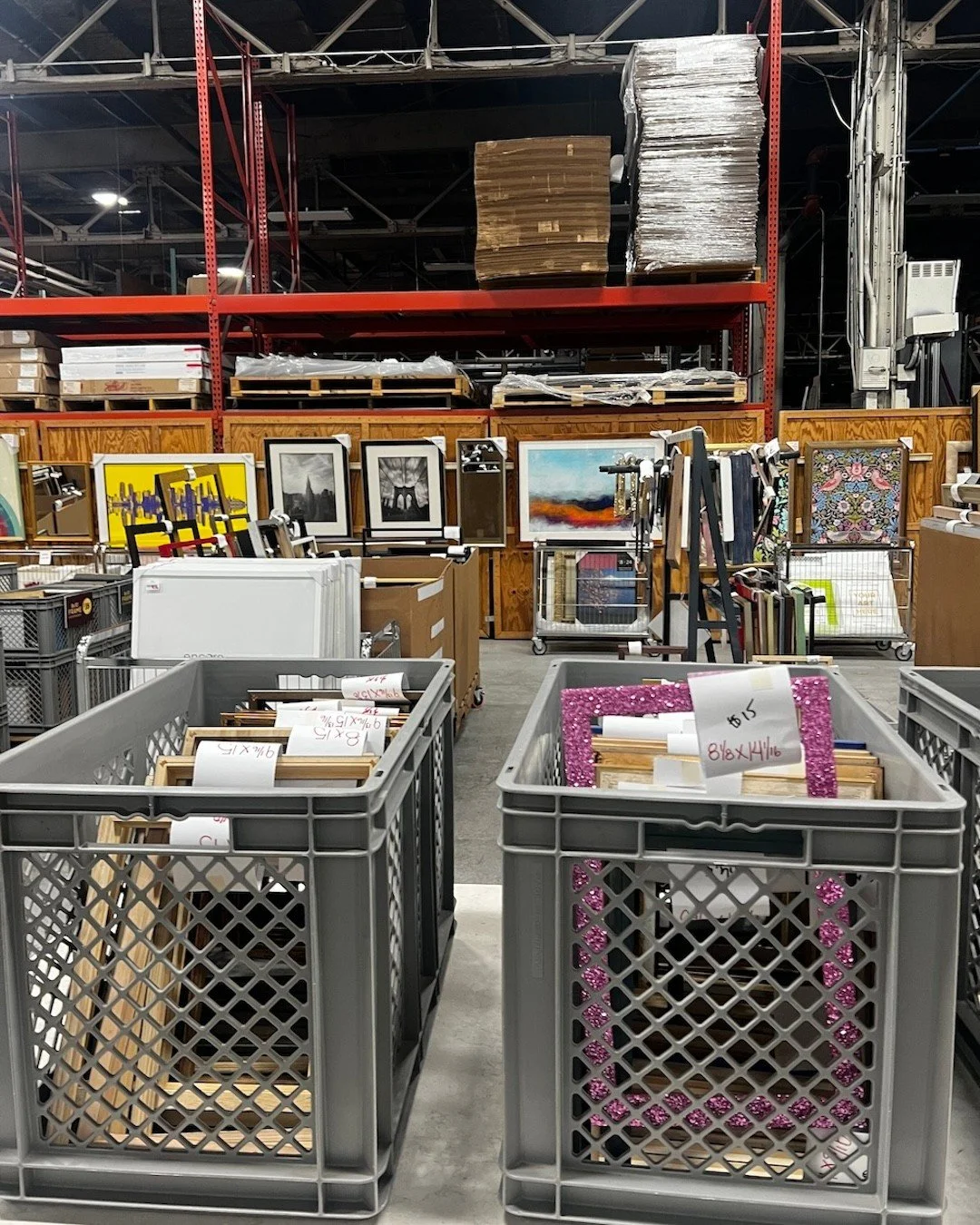 One week to go! Our Spring Warehouse Sale returns Saturday, April 25 | 10AM&ndash;3PM at 701 N. Albany.

Fresh season. Fresh selection. Same can&rsquo;t-miss prices - up to 80% off! Explore more on link in profile.

#customframing #customframingdeals