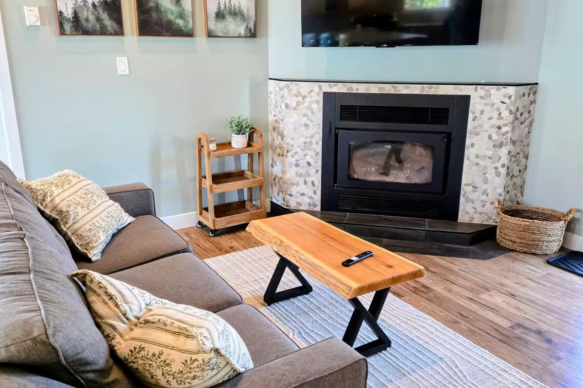IslandLifeVacationRentals_Image2.png