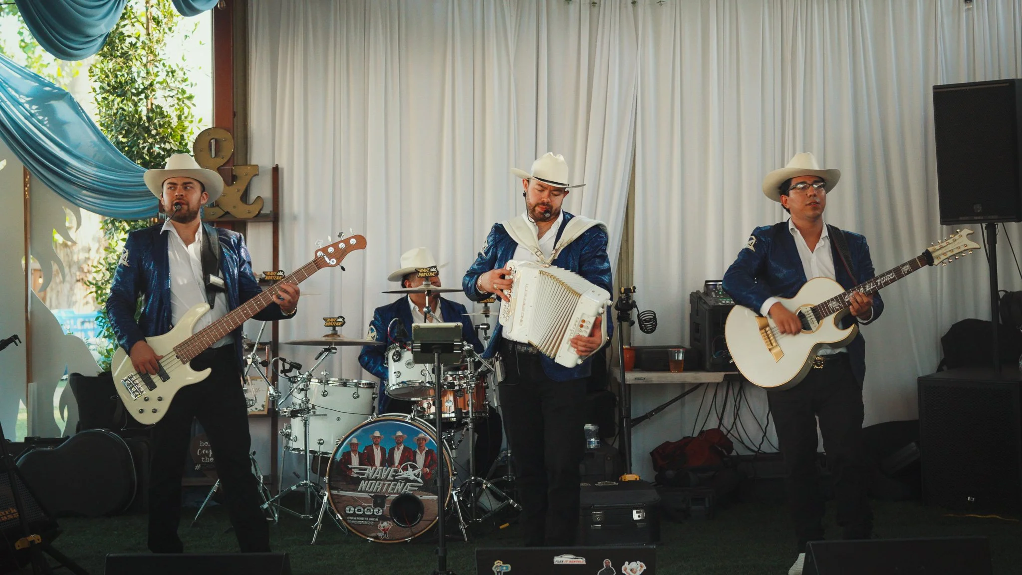 R&L STILL V26.jpg