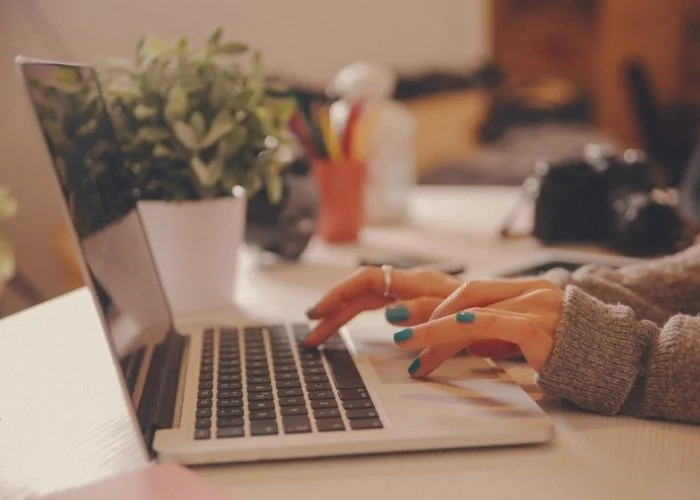 How to Get More Therapy Clients (Without Burnout or Instagram)