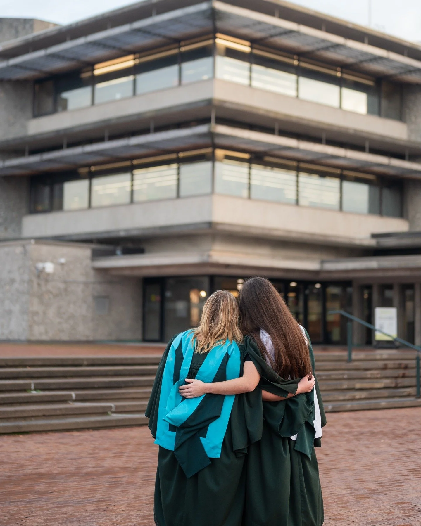 #Classof2026 this is your year! 

Can't believe how fast time is flying by for this cohort. ✨

#2026graduate #peterboroughphotographer #seniorphotographer #ontariophotographer #ptbocanada #ptbophotographer #graduationphotos #graduate #trentu #discove