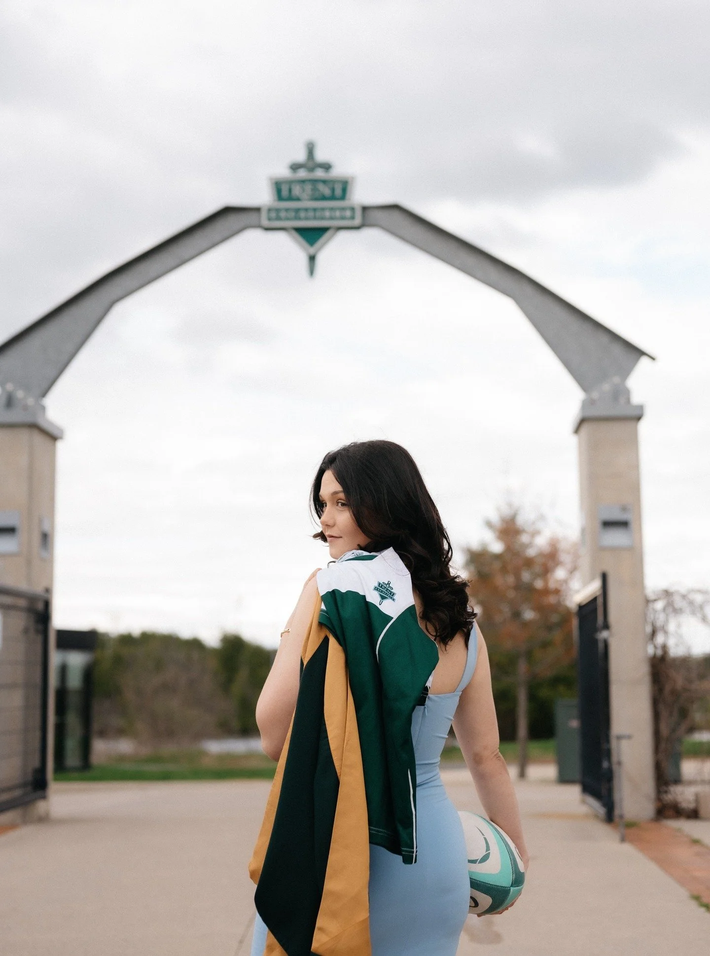 so LUCKY to have such gorgeous grads in my life 🫶

the countdown is on for convocation

trent university, graduation session, senior session, class of 2026, graduate, graduation photography