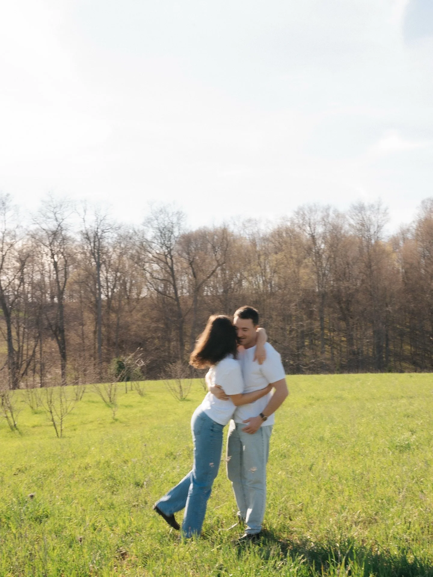 kicking off wedding season with M &amp; D this weekend and I cannot wait ✨

we got the perfect sun for their engagement session so here&rsquo;s to crossing all fingers and toes for their big day

peterborough wedding photographer golden hour engageme